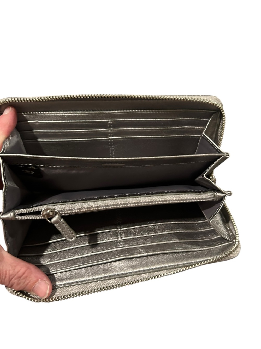 Coach wallet - Picture 3 of 3
